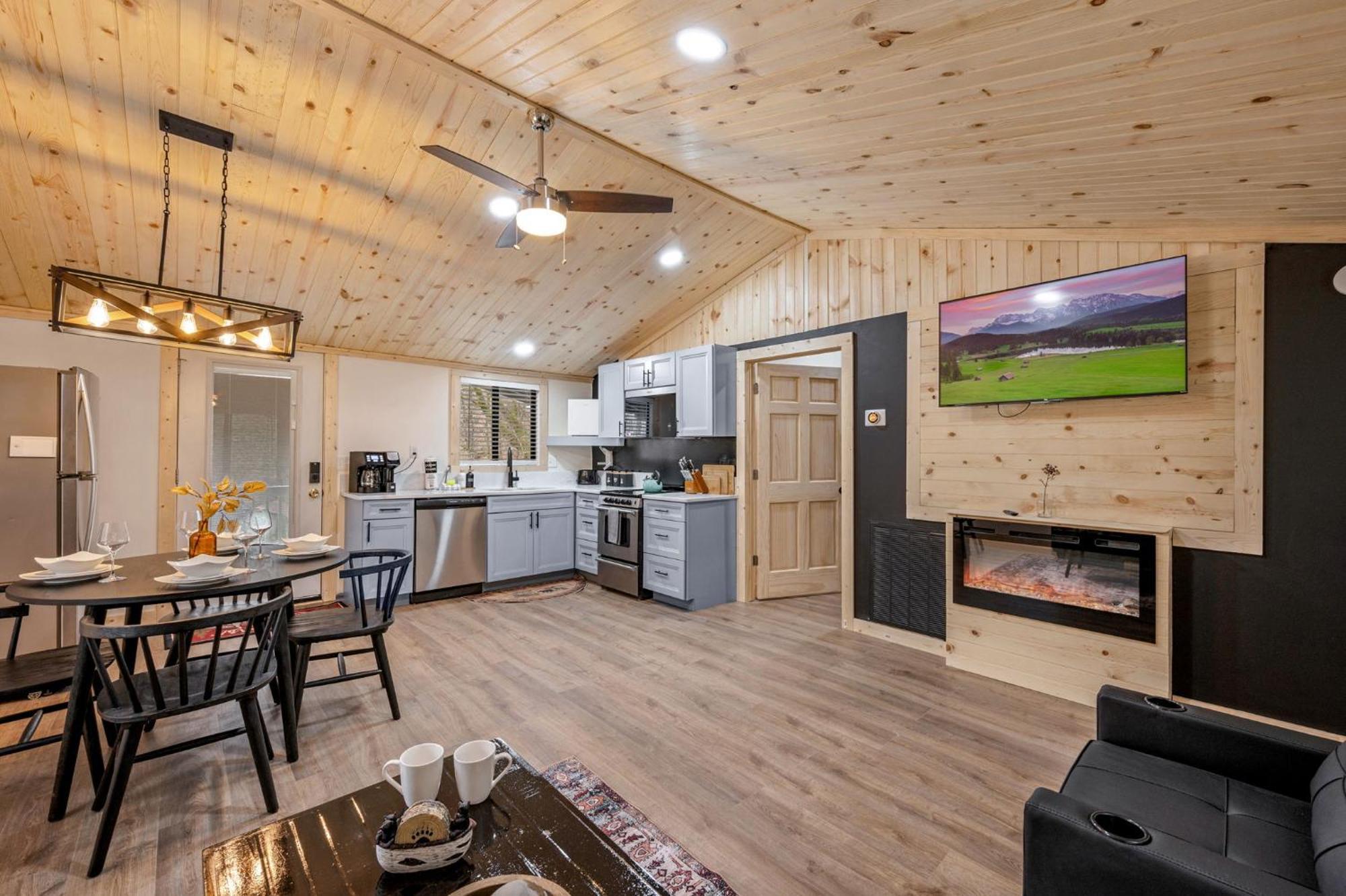 Cozy Cove Villa Сивиървил Екстериор снимка